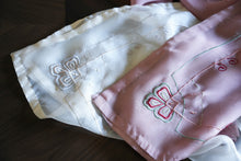 Load image into Gallery viewer, Azura set in tea pink