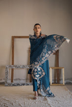 Load image into Gallery viewer, Nasma set in turquoise blue