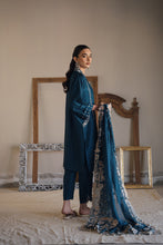Load image into Gallery viewer, Nasma set in turquoise blue
