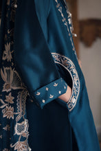 Load image into Gallery viewer, Nasma set in turquoise blue