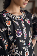 Load image into Gallery viewer, Fatin