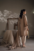 Load image into Gallery viewer, Nasma set in beige