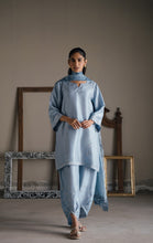 Load image into Gallery viewer, Aashni set in misty blue