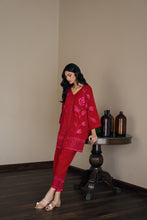 Load image into Gallery viewer, Meeku set in deep red