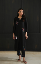 Load image into Gallery viewer, Arya Set in Black