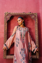 Load image into Gallery viewer, Dusky pink kaftan with cold shoulder sleeves