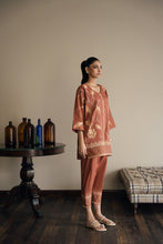 Load image into Gallery viewer, Meeku set in rust