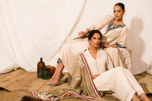 Load image into Gallery viewer, Mahrani suit