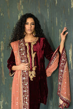Load image into Gallery viewer, Maroon velvet jeweled set