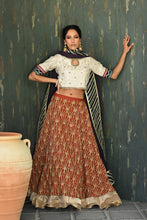 Load image into Gallery viewer, Lengha choli white