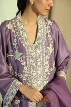 Load image into Gallery viewer, Meh'r set in Lavender.