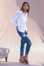 Load image into Gallery viewer, Staple white shirt