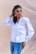 Load image into Gallery viewer, Flower power blouse