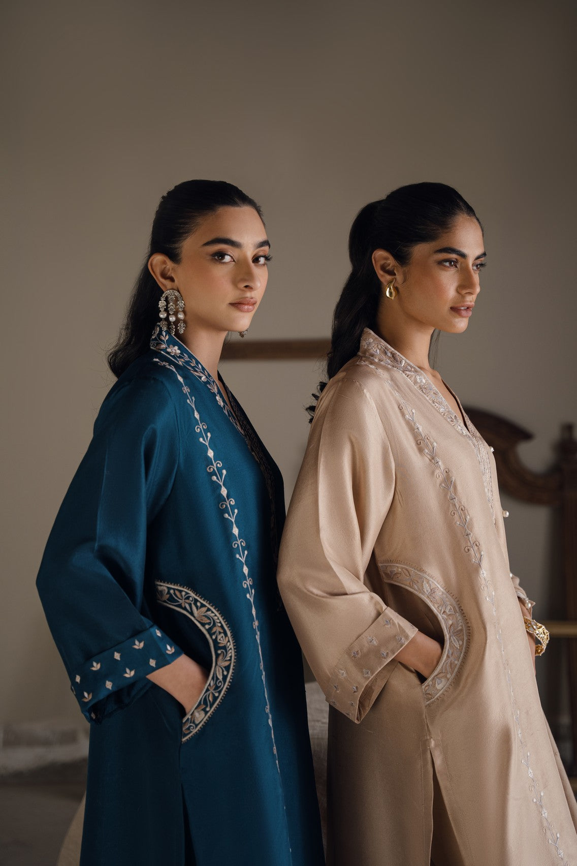 Nasma set in beige – HinaMohamed