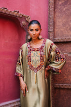 Load image into Gallery viewer, Green Kaftan
