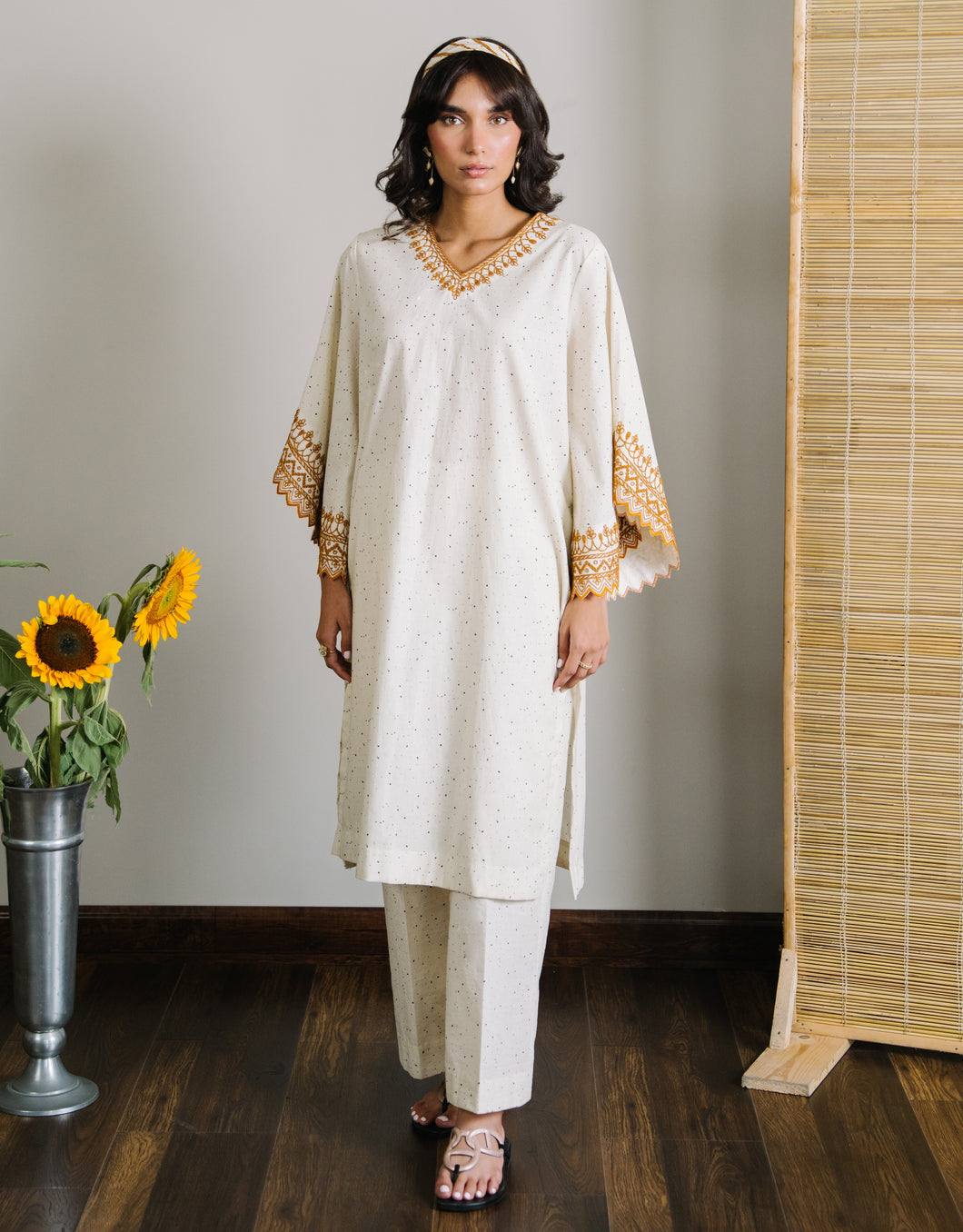 Peppered Ivory 2pc set