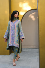 Load image into Gallery viewer, Solene
