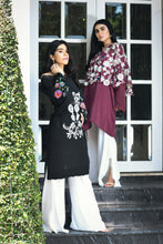 Load image into Gallery viewer, Crepe silk tunic- ready to dispatch in small and medium*
