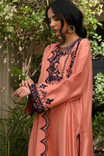 Load image into Gallery viewer, Coral embroidered kurta with pants

